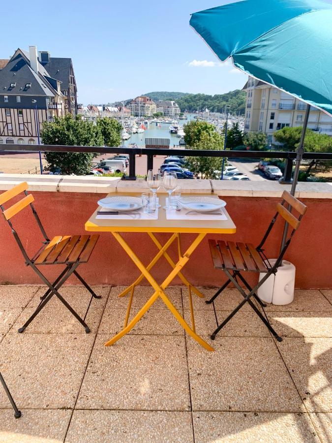 Duplex 2 Pieces Port Cabourg - 2 A 4 Personnes - Terrasse - Vue Port - Exclusif Book Ing Appartement Dives-sur-Mer Buitenkant foto