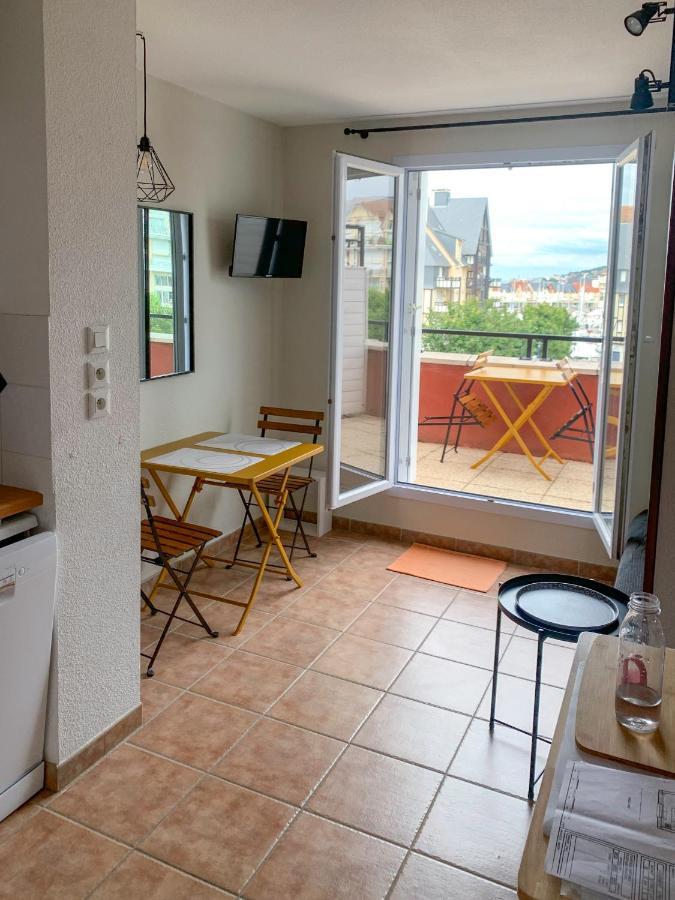 Duplex 2 Pieces Port Cabourg - 2 A 4 Personnes - Terrasse - Vue Port - Exclusif Book Ing Appartement Dives-sur-Mer Buitenkant foto